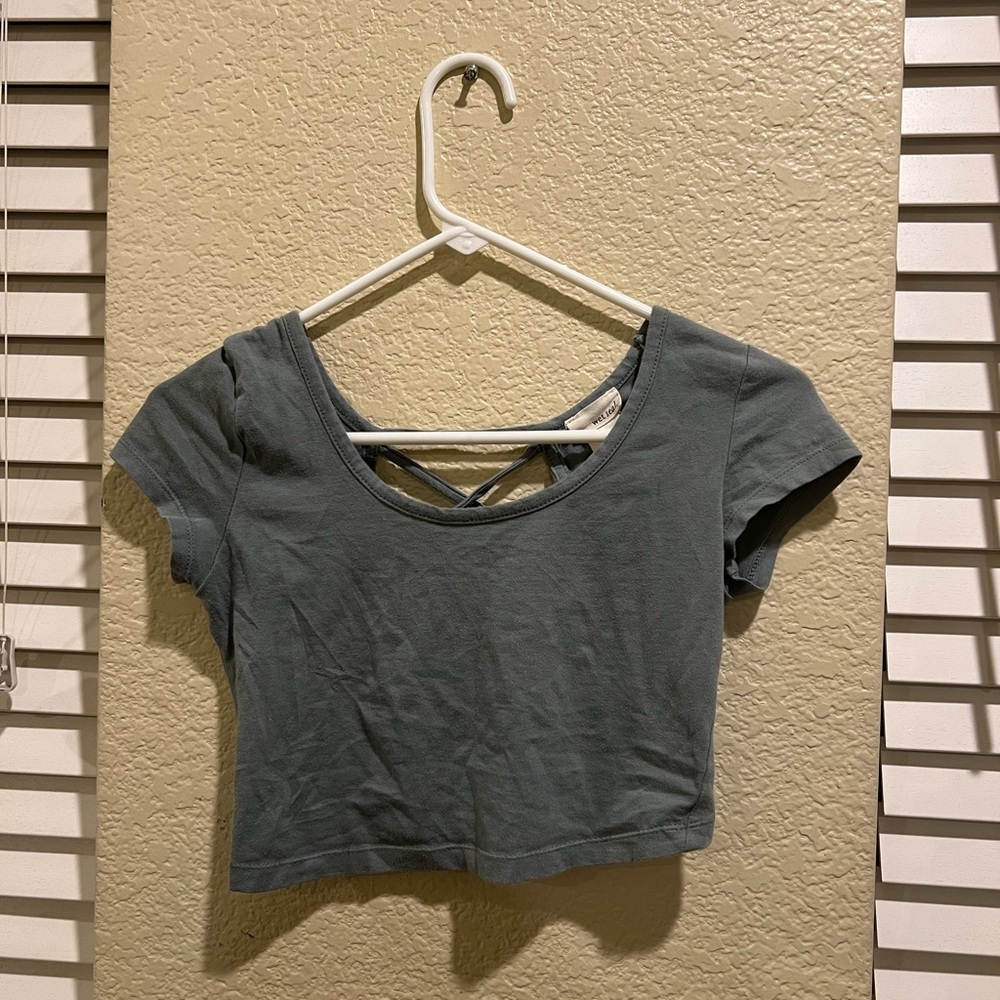 Hollister Green Crop Cut Out Short Sleeve Tee
